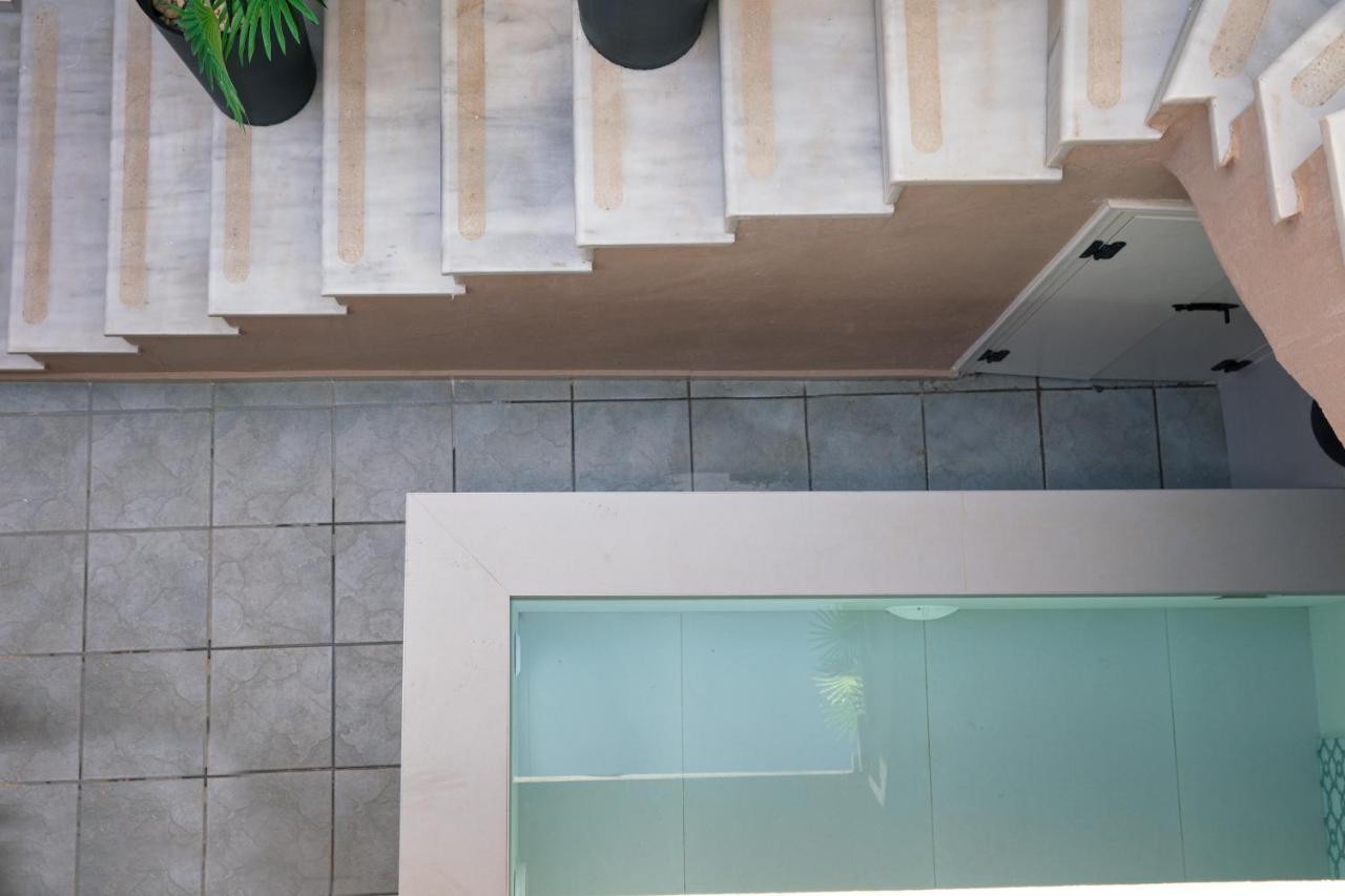 Gateway Suites Rethymno  Bagian luar foto
